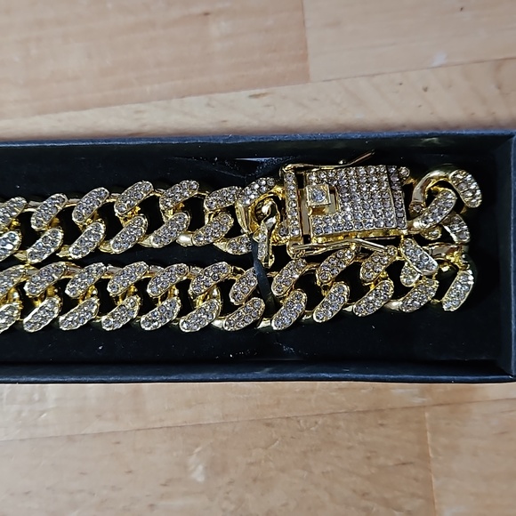 Brand New Golden Bling Bling Cuban Link Decorative Dog Collar - Picture 8 of 9
